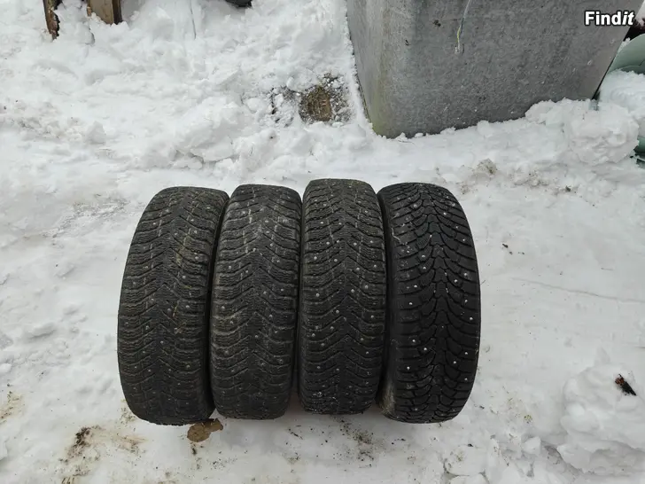 Myydään 185/65R15 dubbdäck nastarenkaat