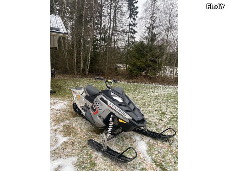 Säljes Polaris 800 Snöskoter