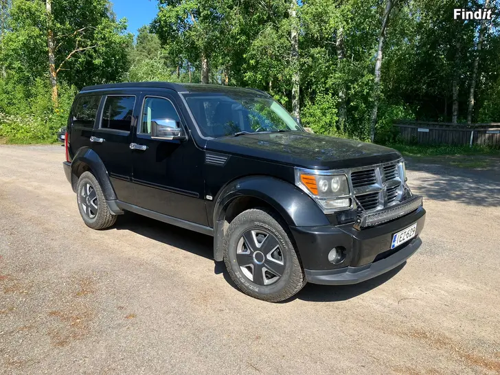 Säljes Dodge Nitro 2,8 TDi 4x4  -07 paketbilsreg