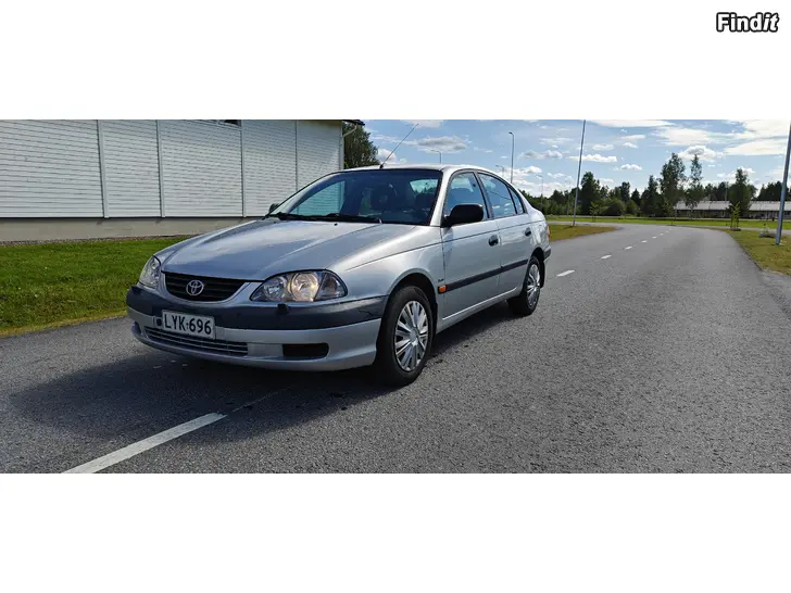 Myydään Toyota Avensis 1.6 VVT-i