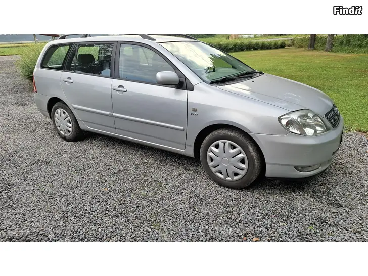 Säljes Corolla 1.6 bensin