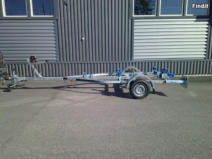 Säljes AKU BX1200-RB Nyhet