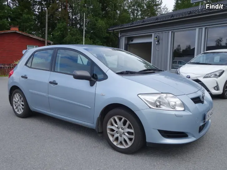 Säljes TOYOTA AURIS 1.6 Vvti 5d Cruise -09
