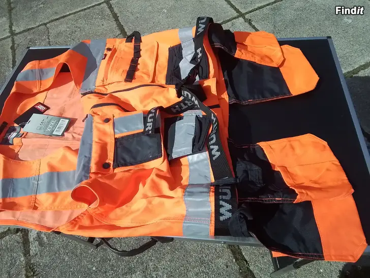 Myydään Huomio riipputasku liiivi xxxl- koko