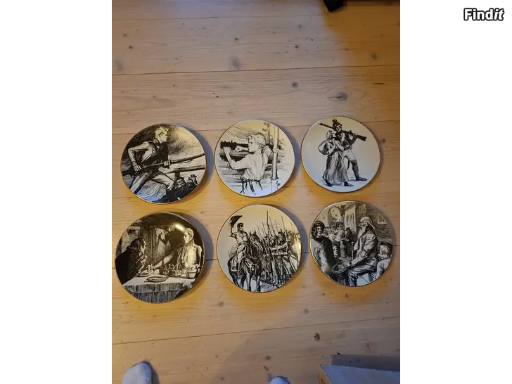 Säljes Fänrik Ståhl sägner Arabia väggtallrikar