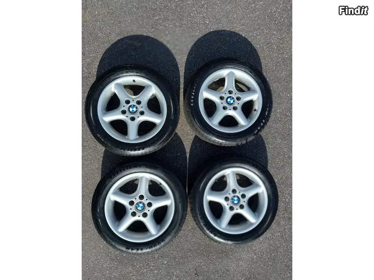 Säljes BMW E46 däck och fälgar
