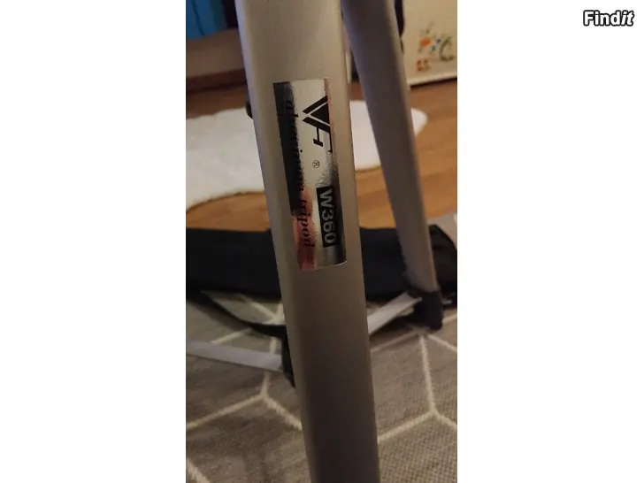 Myydään Kamera jalusta