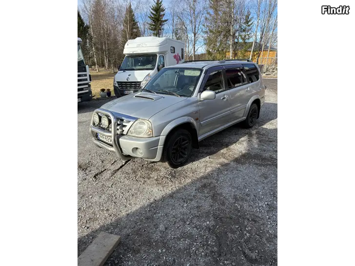 Myydään Suzuki grand vitara xl-7 2.0td