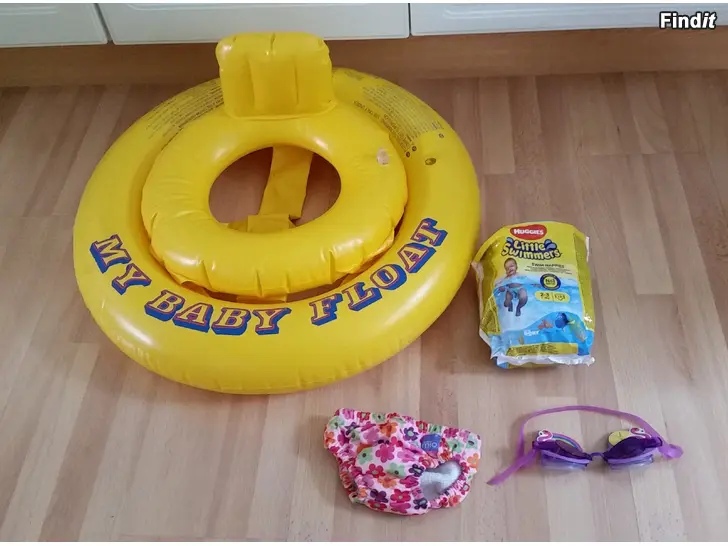 Myydään Mio Bambino kukalliset uimahousut,uimalasit ja uimavaipat yhteishintaan 4e