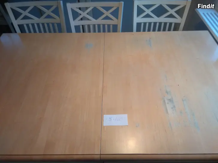 Säljes Matbord 0ch stolar