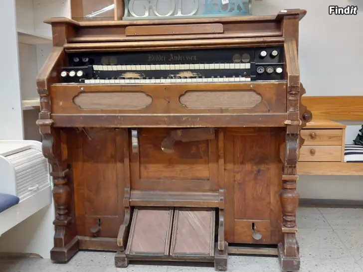 Myydään Bröder Anderssen orgel