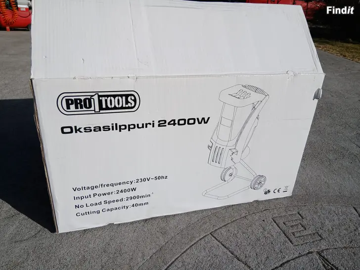 Säljes Oksasilppuri / grenkvarn