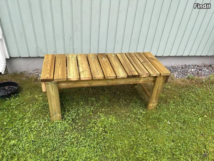 Säljes Bänk