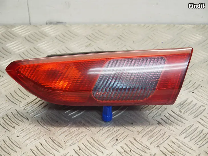 Myydään Alfa Romeo 156 97-05 sisempi takavalo vasen 60620139