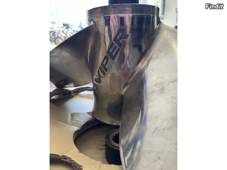 Myydään Solas propeller 14 3/4 x 19