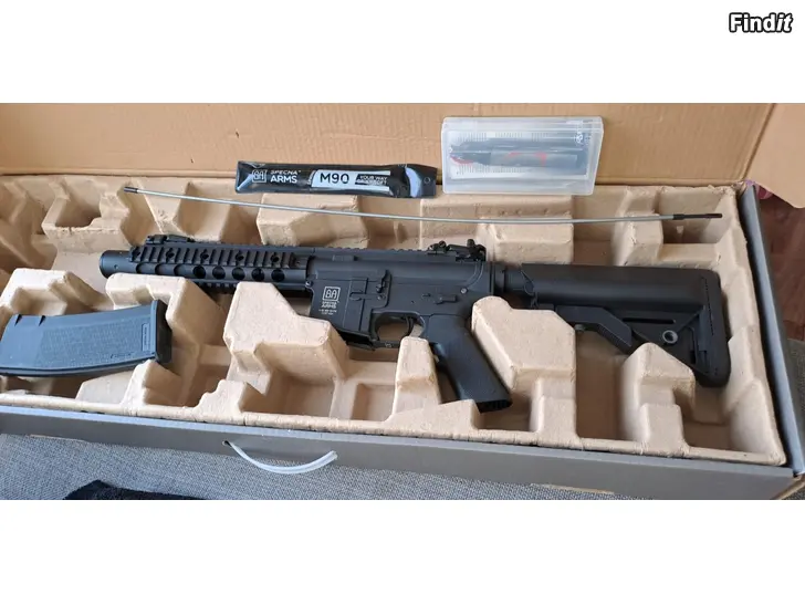 Säljes Airsoft stormgevär Specna Arms SA-C05