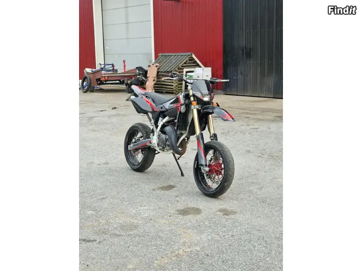 Säljes husqvarna wre 125