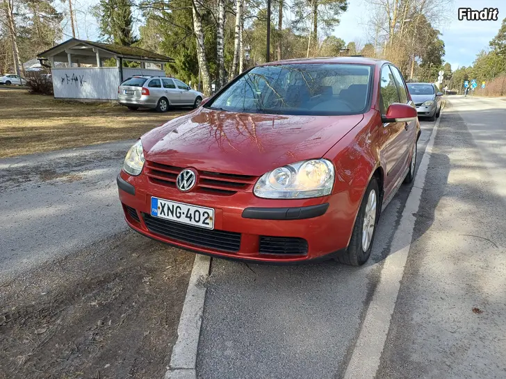 Myydään Wolkswagen golf 1.6 bensin MPI