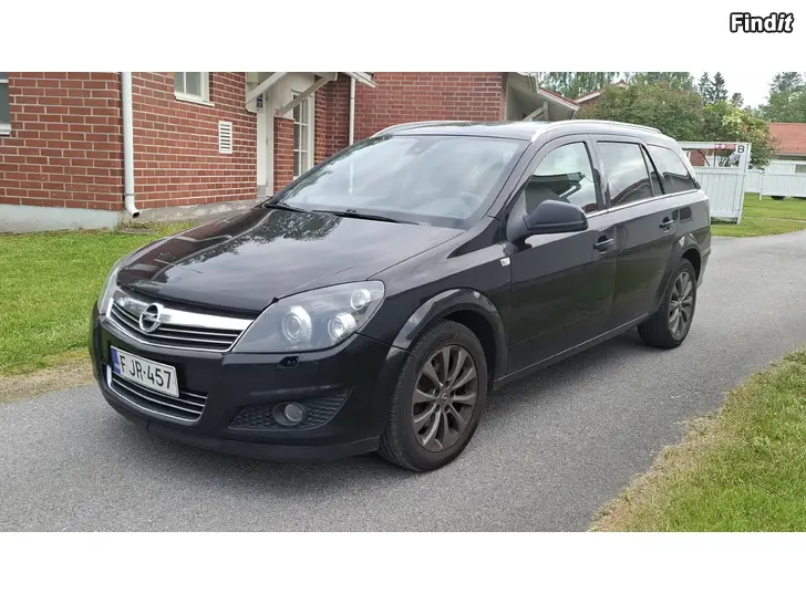 Myydään Opel astra 2010vm 1.7 diesel