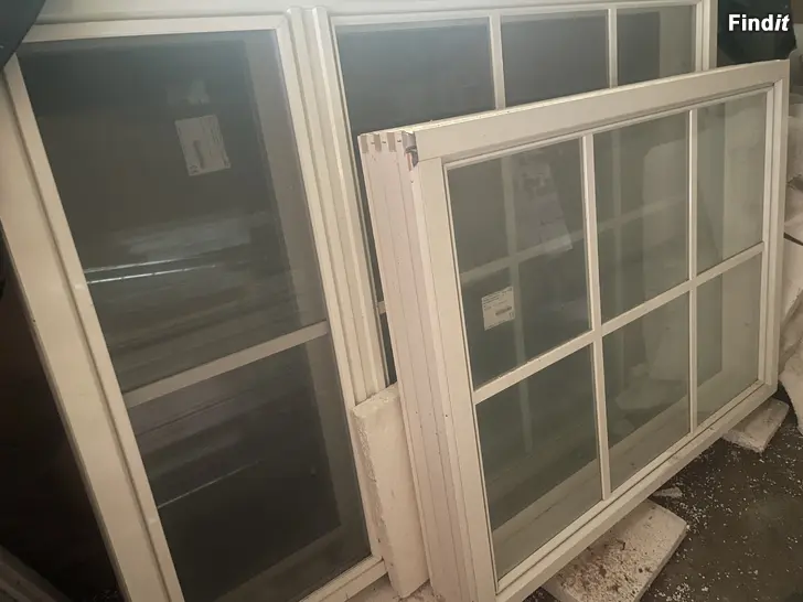 Säljes Stort nytt kvalitetsfönster med spröjs och myggnät  198,5 × 128,5 cm  Oanvänt