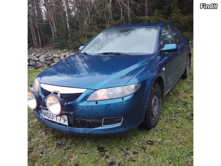 Säljes Ny besiktad bil säljes