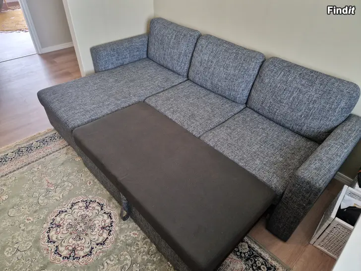 Säljes Bäddsoffa