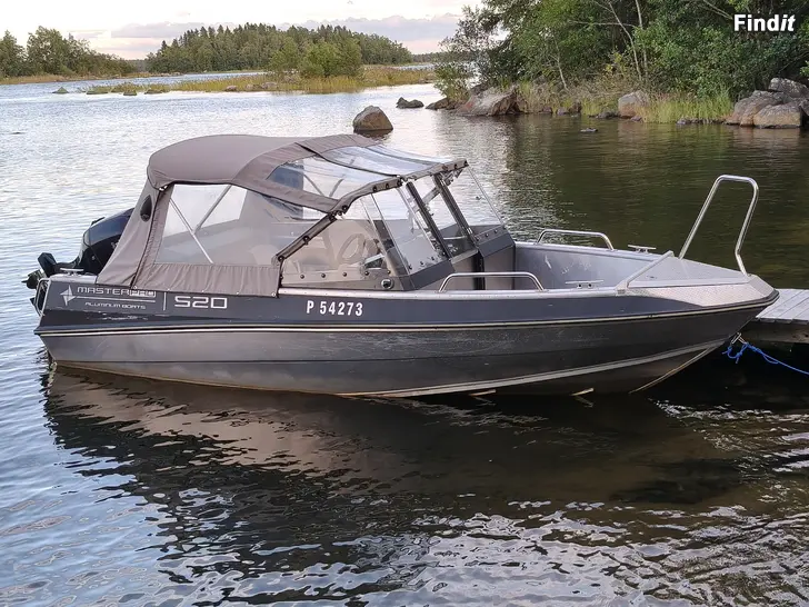 Säljes Master 520