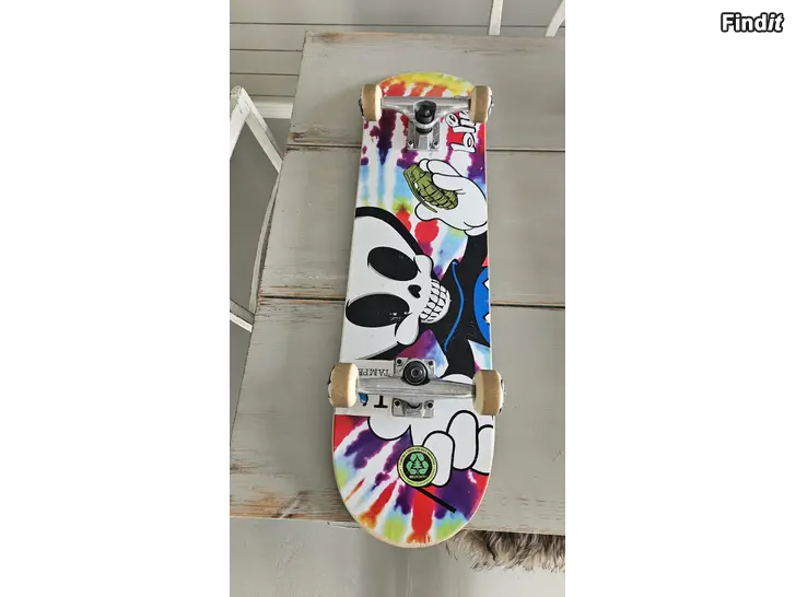 Köpes Skateboard Blind Grenade Reaper