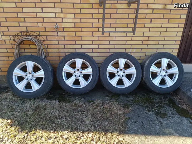 Säljes 255/55R18, 5x112 sommardäck på fälgar