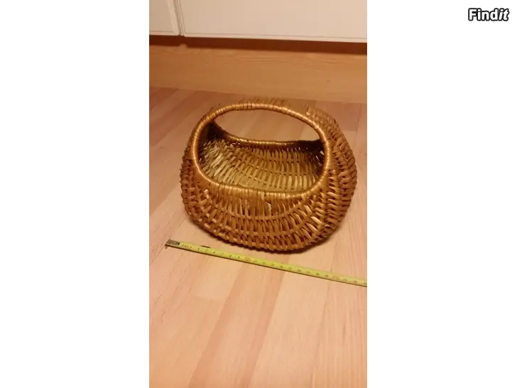 Säljes Pajukori kahvalla pieni-10e