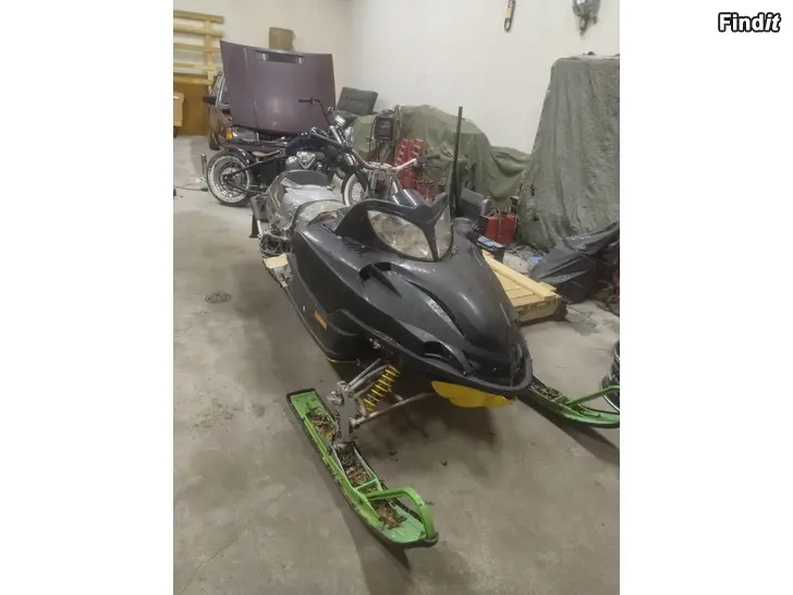 Säljes Artic cat f7