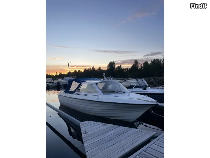 Säljes Bella 560 HT, Yamaha 70 hk