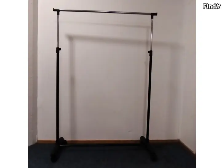 Säljes Kläd- och vädringsställning