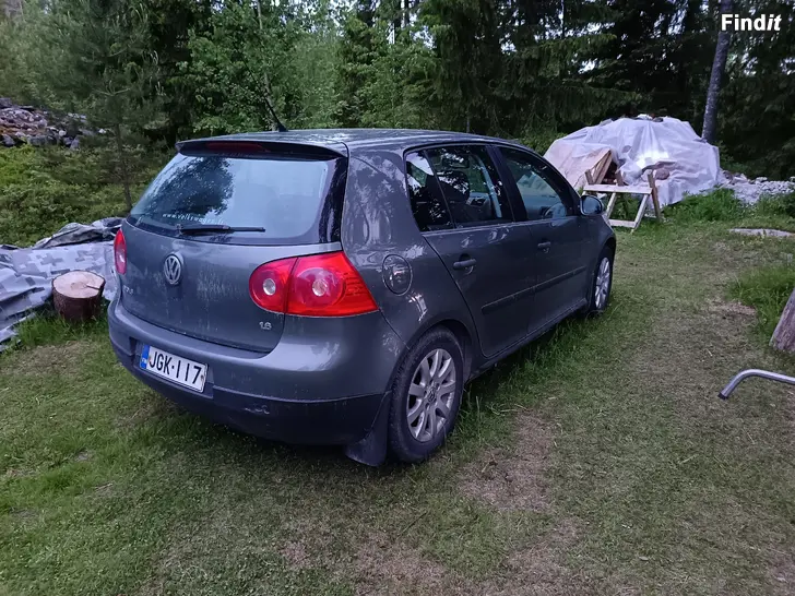Säljes Volkswagen 4D Golf Hatchback 1.6
