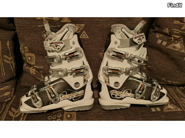 Myydään Nordica koko 36-37
