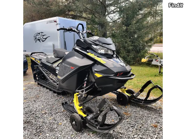Säljes Ski-Doo Summit X 850 E-TEC