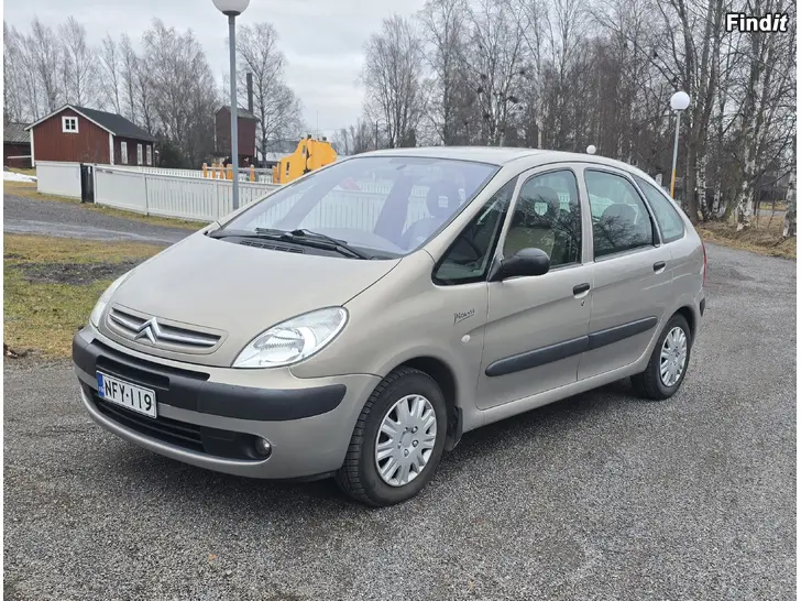 Myydään citroen xsara picasso 2.0i automaatti aj.vain 128tkm vm-2004