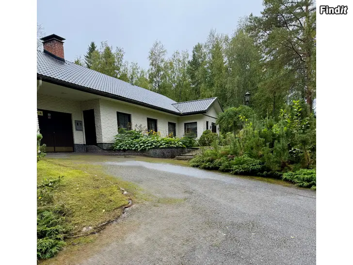 Säljes Två unika fastigheter i Karperö