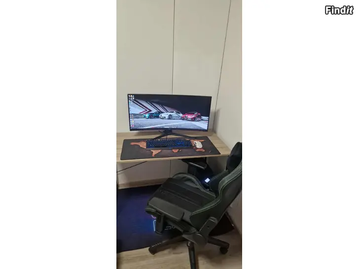 Säljes Gaming dator och tillbehör