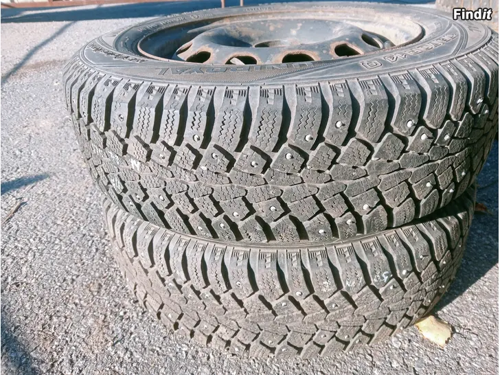 Myydään Nastarenkaat 175/70R14 vanteet 4-108 Ford