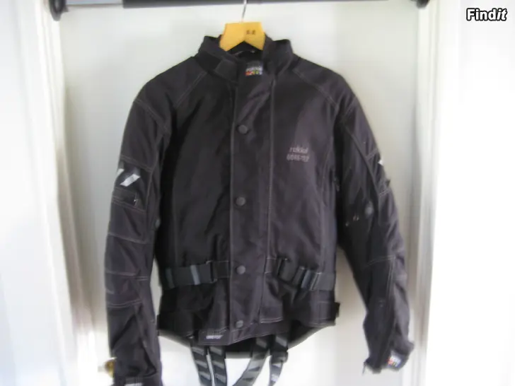 Myydään Rukka ajopuku Goretex