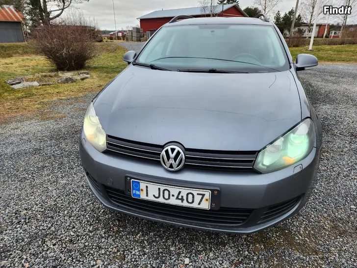 Säljes Volkswagen Golf 1.4 Tsi Säljes Volkswagen Golf 1.4 Tsi