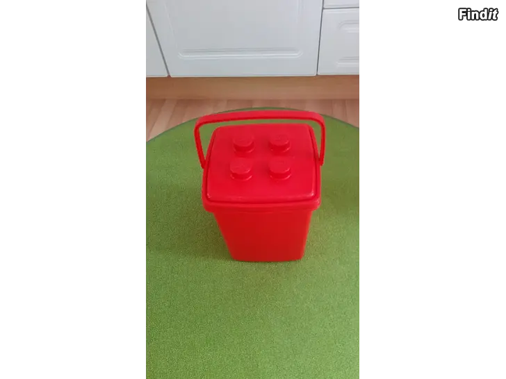 Myydään Vintage Lego Duplo pakki kannella punainen -hinta 5e