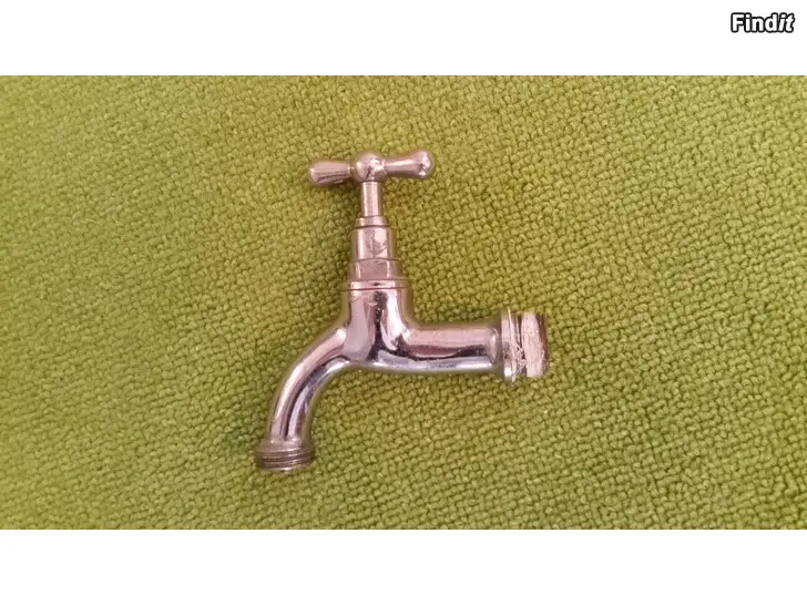 Myydään Retro vesihana puutarhahana -hinta 8e