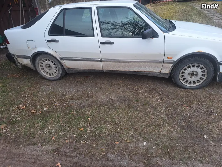 Myydään Saab 9000 cs