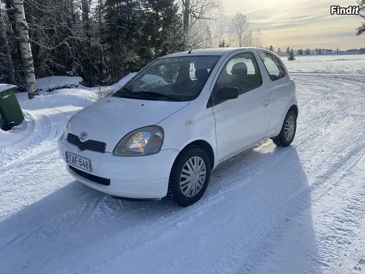 Myydään Toyota Yaris