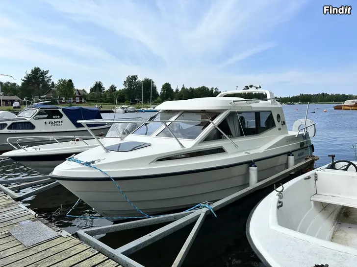 Myydään SeaStar Cruiser 7000