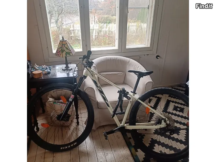 Säljes KTM 29tum
