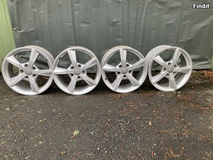 Säljes Audi A3 Orginal Alufälgar 16 4 St