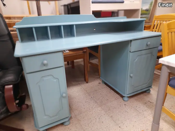 Säljes Arbetsbord / Skrivbord